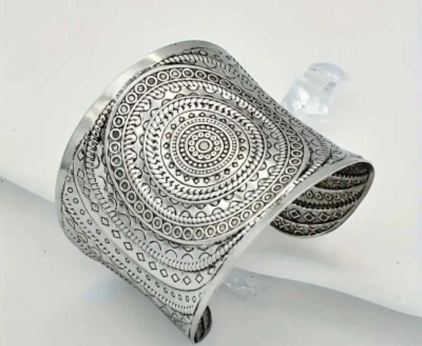 Широка дамска гривна метал антично сребро