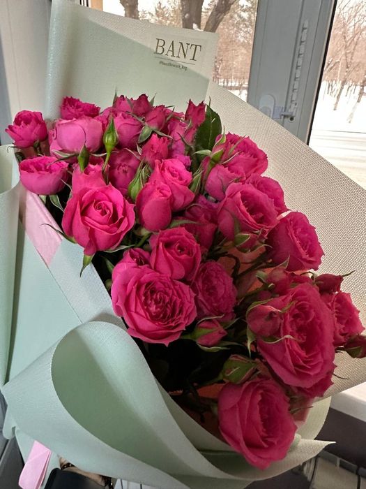 цветы кустовые розовые