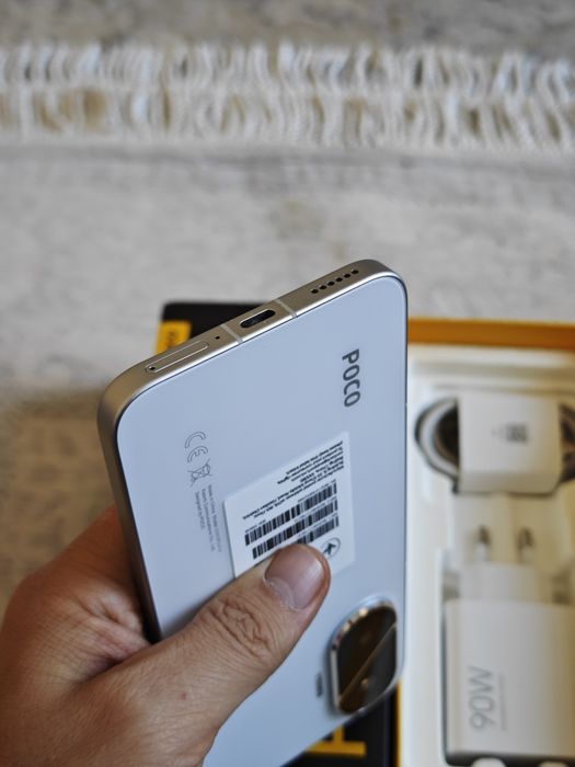 Poco F7 256/12Gb идеальный