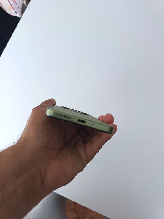 Redmi 14C 8GB 256GB като Нов