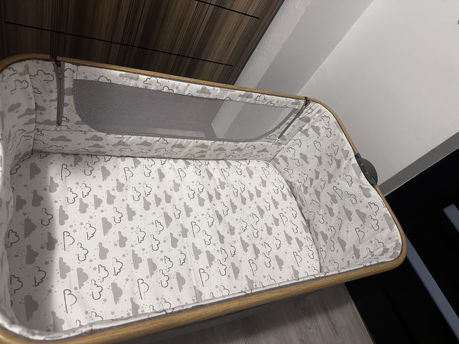 Pat bebeluș NOU-NOUȚ