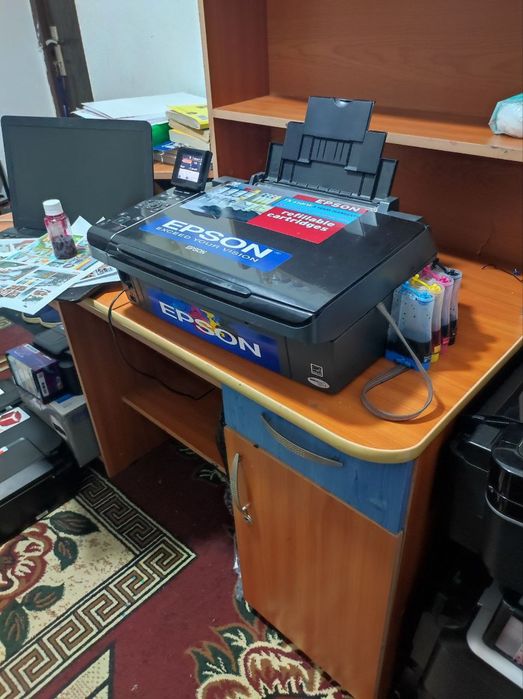 Epson 410 tezkor kopiya skanerli trivadnom tezkor rangli aybi yoq 100%