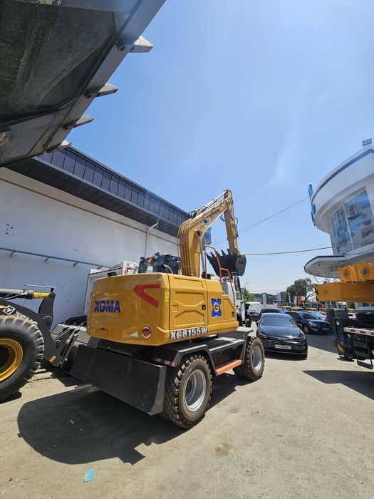 Экскаватор колёсный XGMA XG8165W 0.65м3