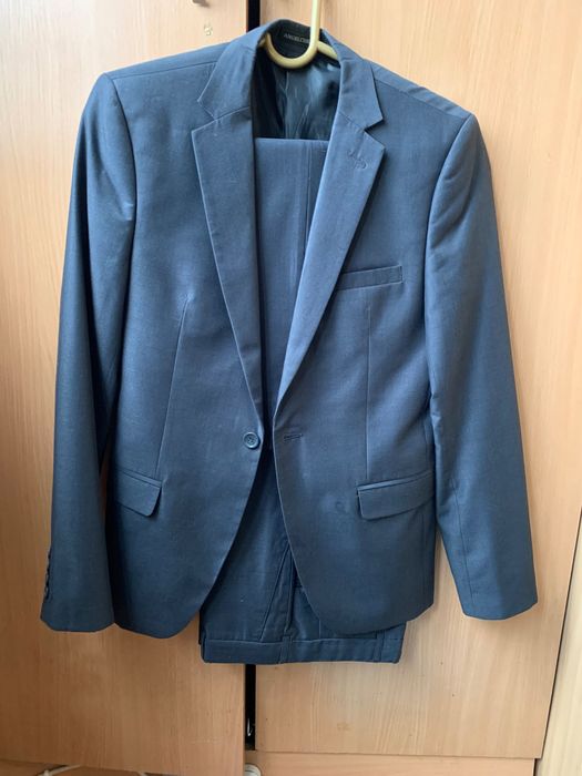 Костюм школьный серый