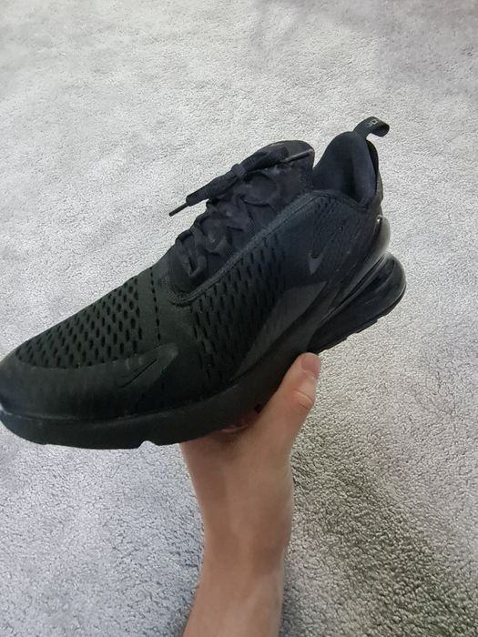 Nike Air Max 270