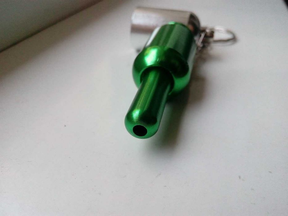 курительная трубка-брелок «Капсула».