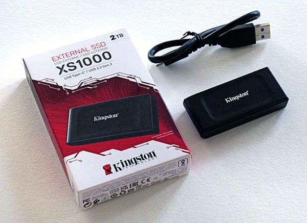 Vând SSD Extern - Kingston XS1000 2TB - NOU