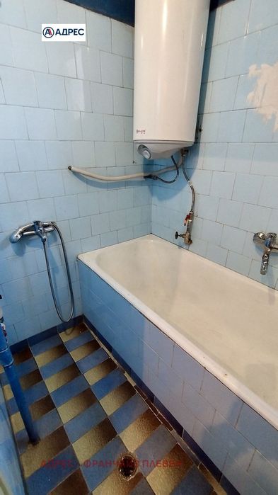 Продава се Тристаен апартамент в Троян - 85 кв.м за 1048 €/кв.м - Снимка #9