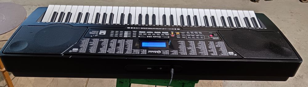 Orgă, clapă, keyboard, Schubert Etude 255 cu Usb