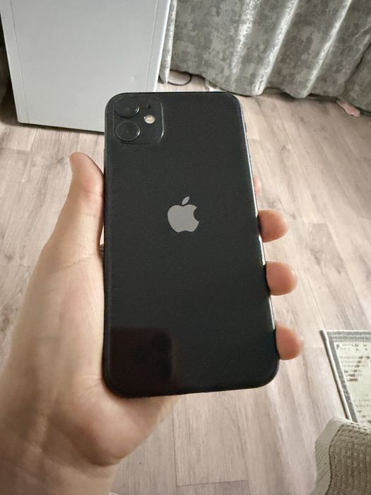 Продам Айфон 11 хорошем состояний