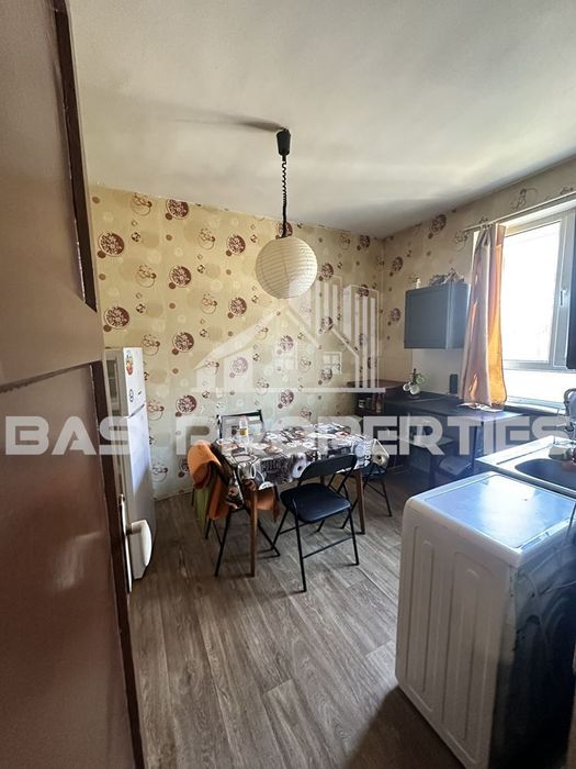 Продава се Тристаен апартамент в София, Илинден - 76 кв.м за 859 €/кв.м - Снимка #2