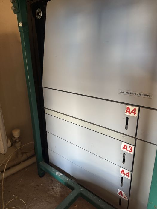 Принтер HP.  Биндер Fastbind