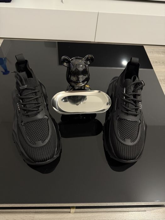 Adidasi BOSS stoc 40/44 - standard suprem