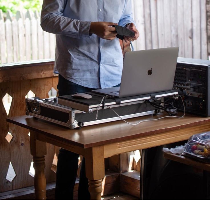 Vand Traktor Kontrol S4 MK2 (1450)+ Flight Case(350)