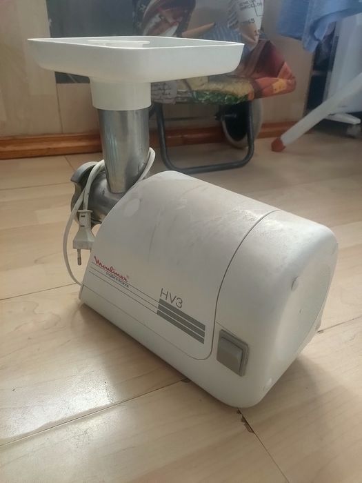 Moulinex HV3. Мясорубка