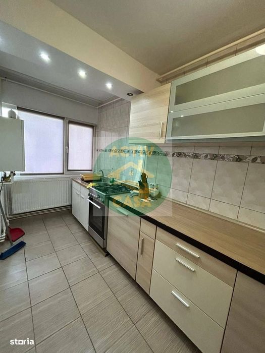 Garsoniera, zona Scoala nr. 8, cf.1, libera