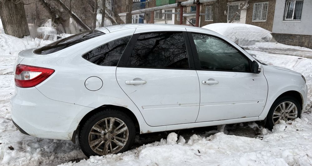 Продам машину Лада Гранта 2023