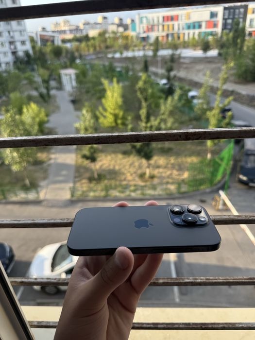 Айфон 16 про е сим