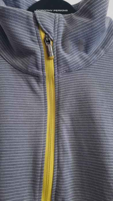 Under Armour сива спортна блуза