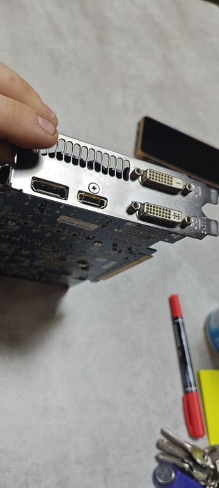 Видеокарта r7 260x 2gb