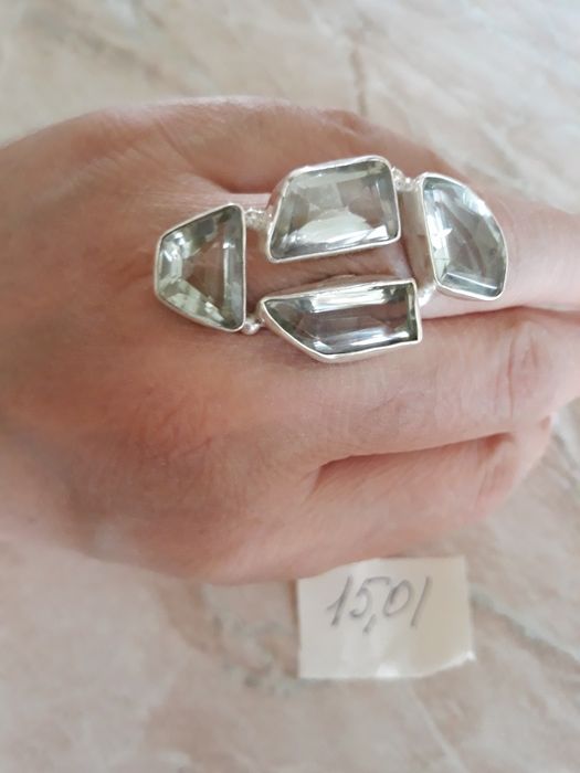 Кольца серебро 925 пробы с натуральными топазами из Тайланда