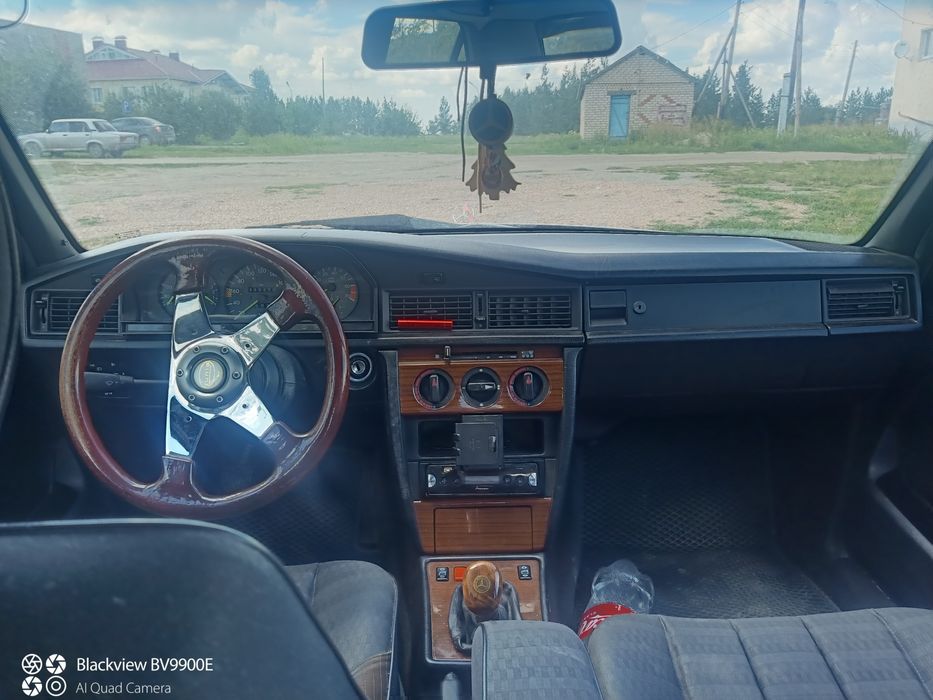 Продам Мерседес 190