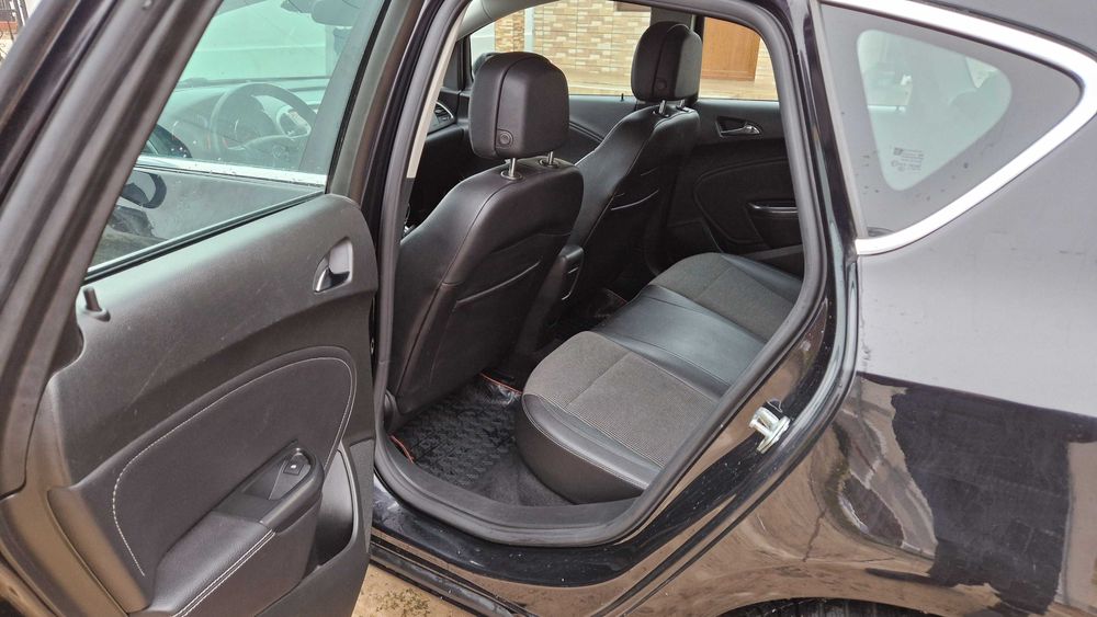 Opel Astra J 1.7 cdti 125cp