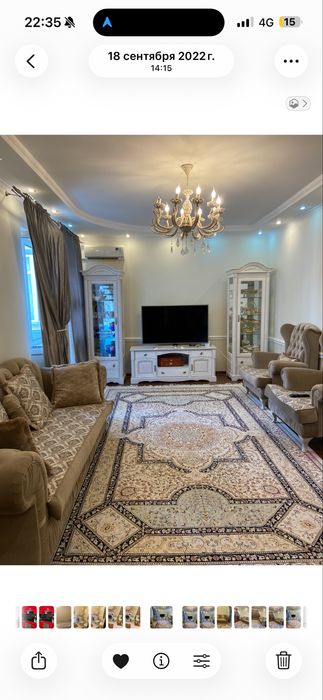 Диван с подушками и два кресла