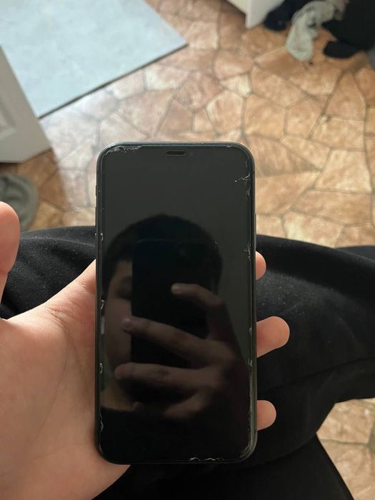 Айфон 11 128 гб срочно