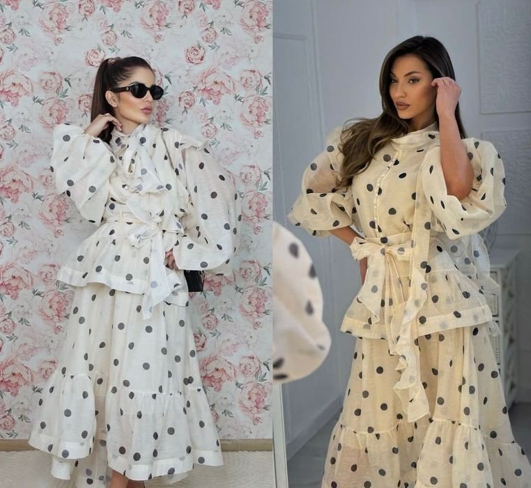 Дамски комплект на точки Fashion House