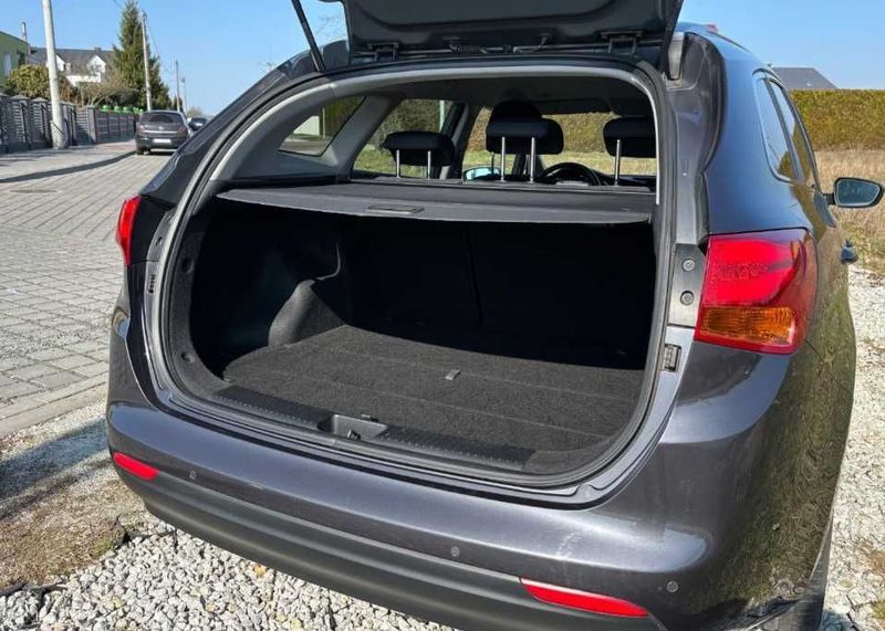 Щора за багажник за Kia Ceed II JD Kombi 2012–2018