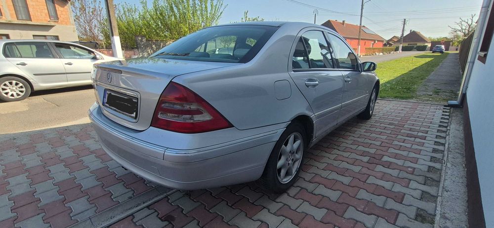 MERCEDES-BENZ C-Class 2003 — imagine 3