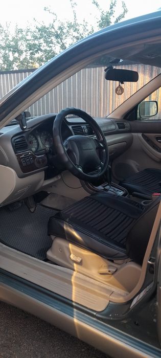 Субару аутбек продаи