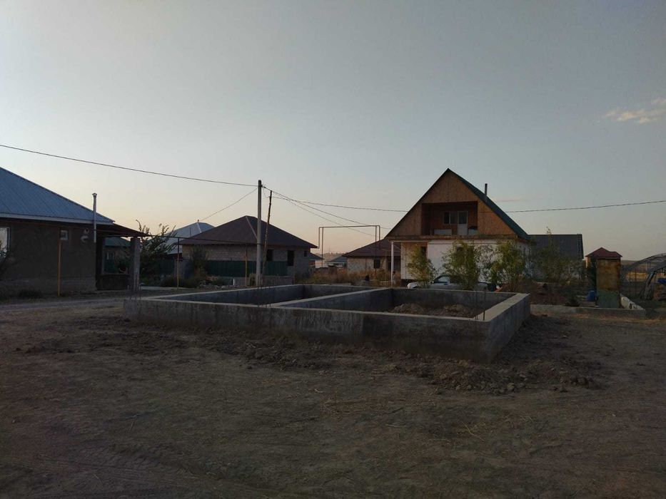 Участок в Шамалгане с фундаментом