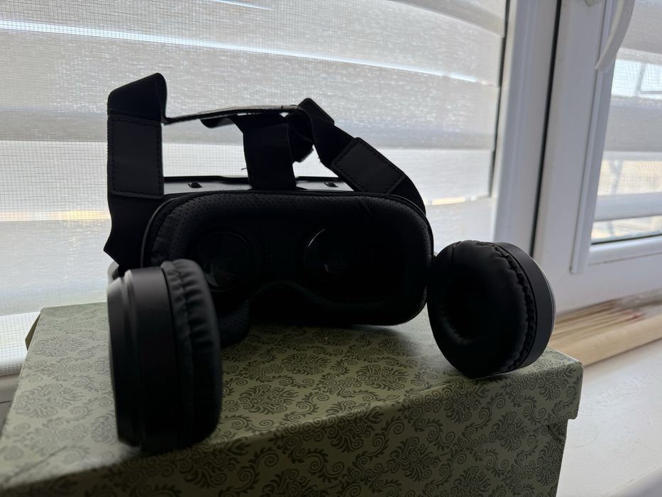VR очки.