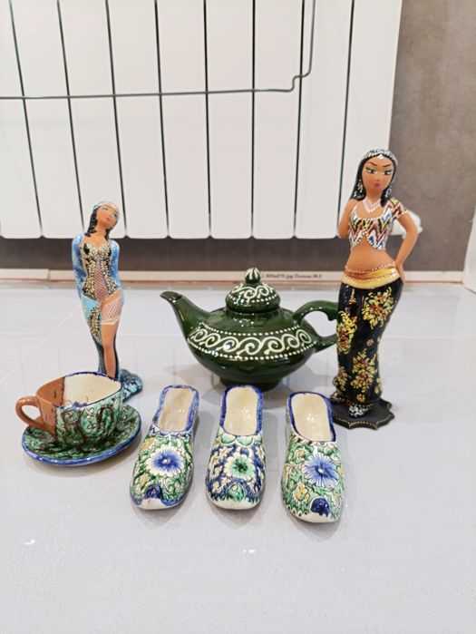 Статуэтки керамические чайник сувениры