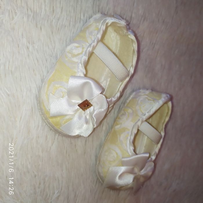 Пинетки молочного цвета о413