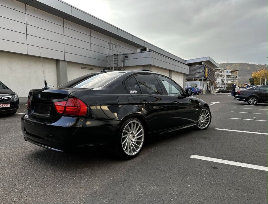 BMW Seria 3 2009 — imagine 5