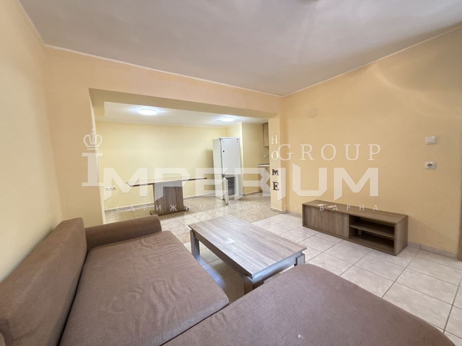 Дава се под наем Двустаен апартамент в Варна, Трошево - 70 кв.м за 357 € - Снимка #2