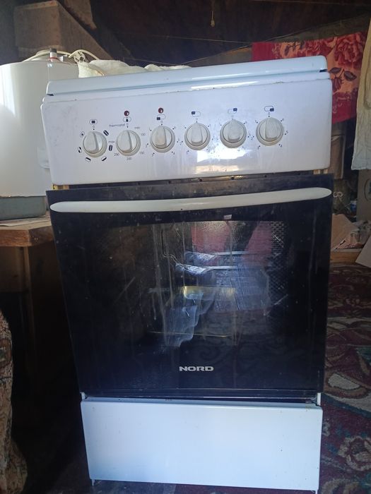 Продам электроплиту