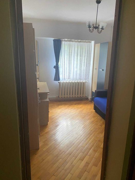 Vând apartament 3 camere Păcurari- Esplanada Mimoza