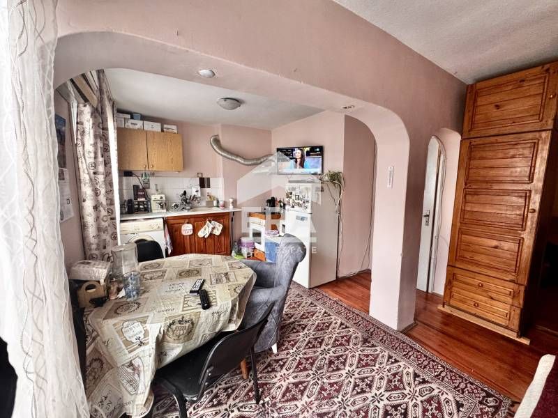 Продава се Едностаен апартамент в Варна, Зимно кино Тракия - 35 кв.м за 1915 €/кв.м - Снимка #2