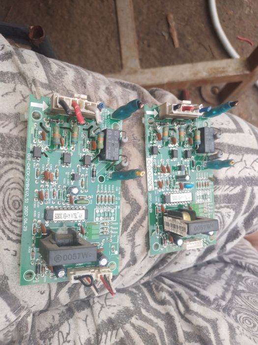 Placi pentru centrale termplaci si pies.e.        amplficator stare bu