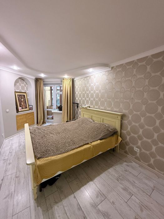 Обои, шпаклёвка и покраска