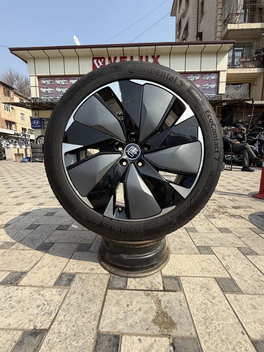 Byd tank L arginal retyling R 21 diska baloni yengi xolatda aybi yoq