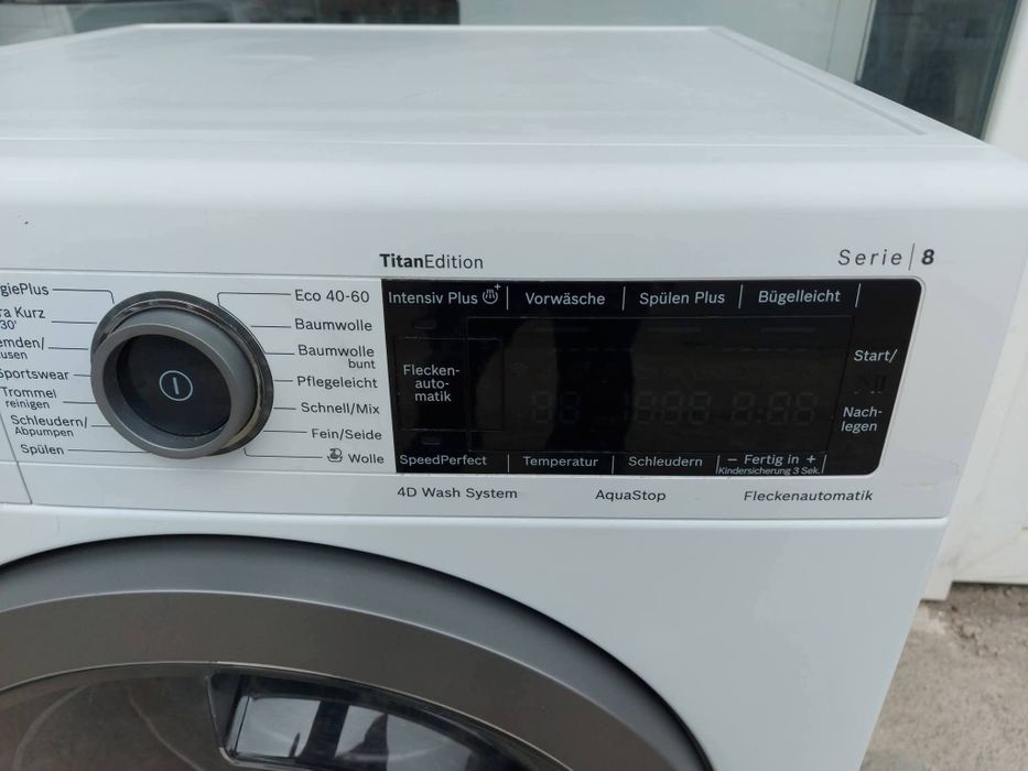 Пералня BOSCH 8 Serie Titan Edition
Цена:350евро
4D Wash System
Нов модел
Intensiv Plus
Капацитет на пране 9 кг.
Енергиен клас А+++
1400 оборота
Диспл