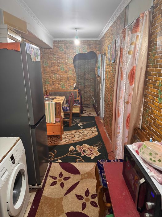 Продаётся своя 3в4-х комнатная квартира (Договорная)