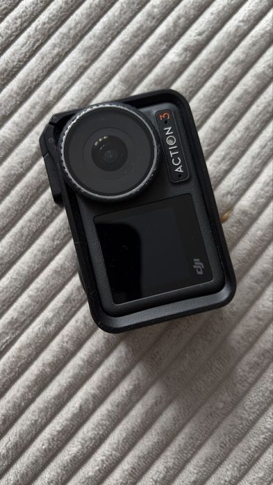 Dji Action 3-camera cu stabilizare