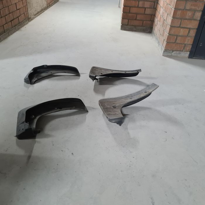 Bmw F15. Продам брызговики.Оригинал