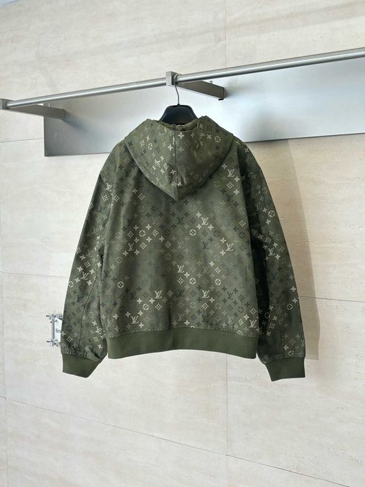 Hanorac Louis Vuitton Calitate Premium